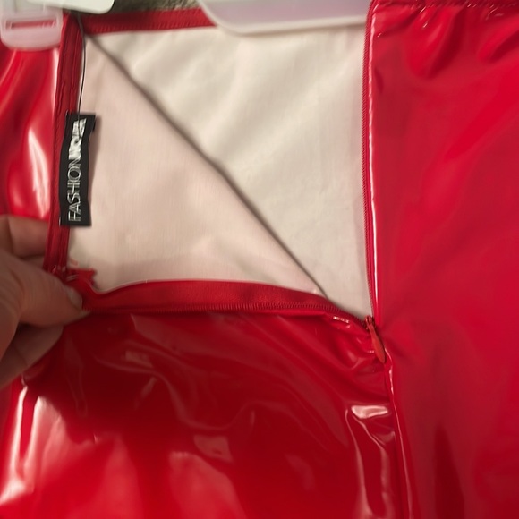 Fashion Nova Red latex slit skirt size s - Picture 6 of 6